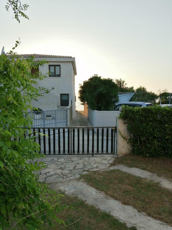 Apartmani Petra Vrsi Extérieur photo